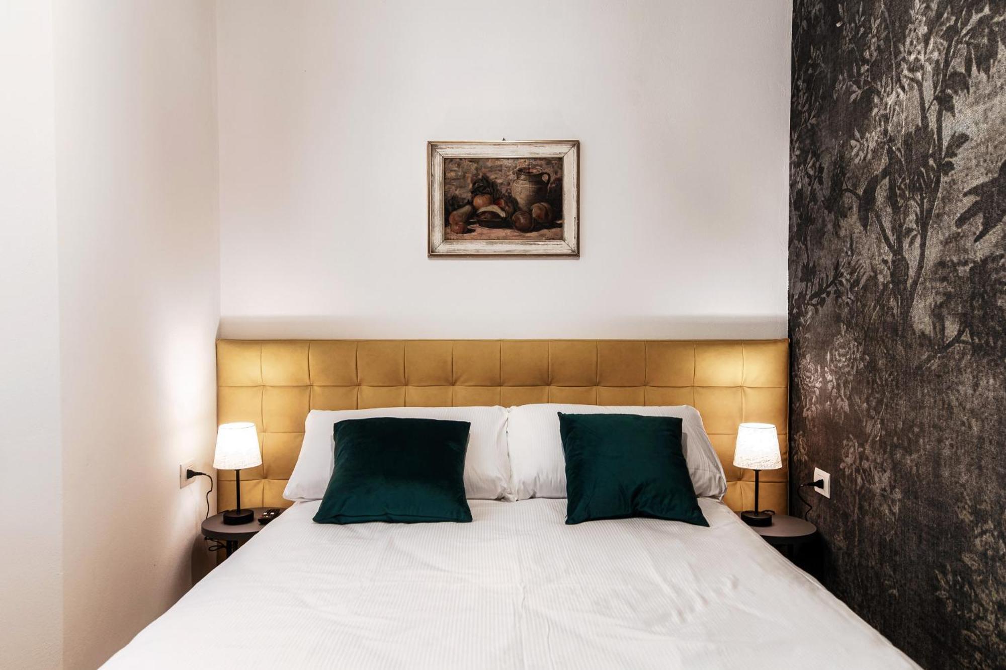 Guesthouse Lake'S Vibes - The House Of Travelers Como Zewnętrze zdjęcie
